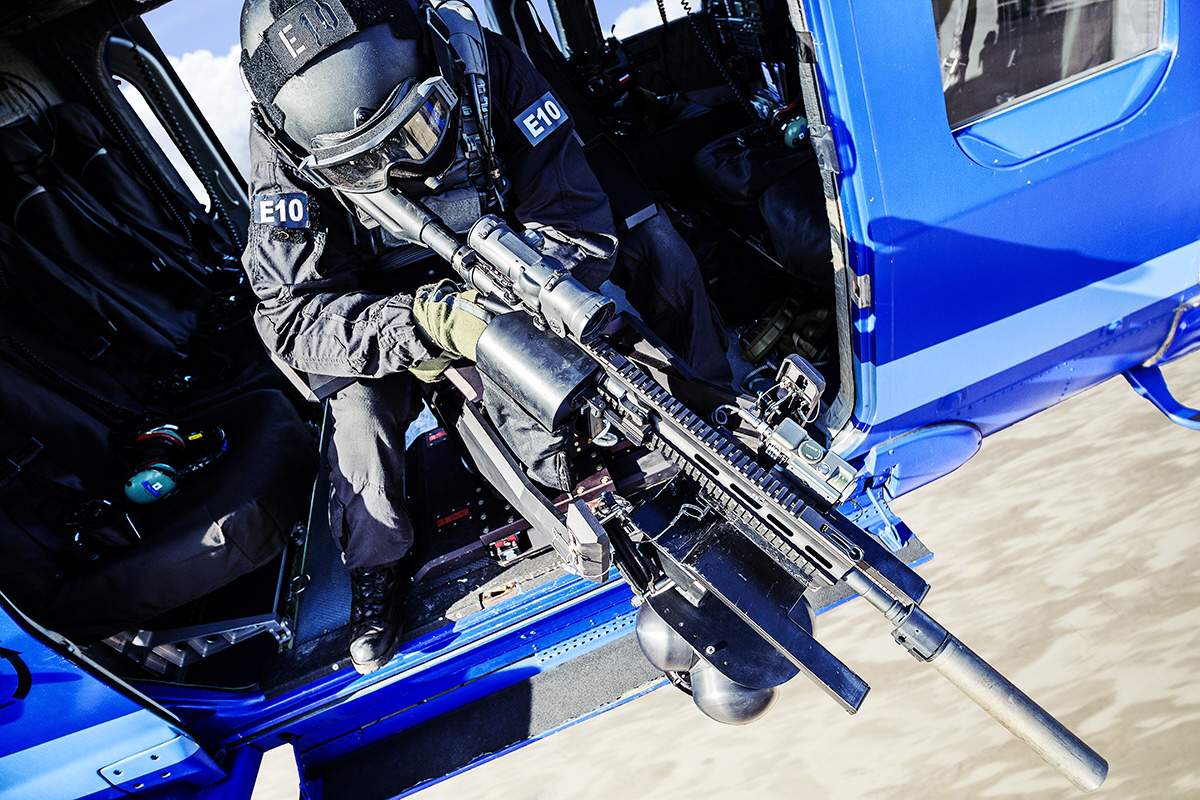 Gyro Stabilized Weapon Mount